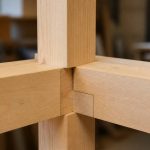 Assemblage bois 3 axes : techniques, usages et conseils pour une structure solide