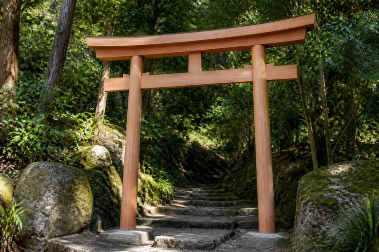 Fabriquer un torii japonais en bois : guide pratique et conseils de construction