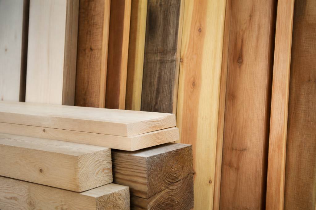 Quelle sorte de bois choisir pour vos projets de construction et d’aménagement ?