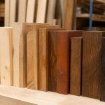 Les bois profiles : usages, essences et conseils pour bien choisir