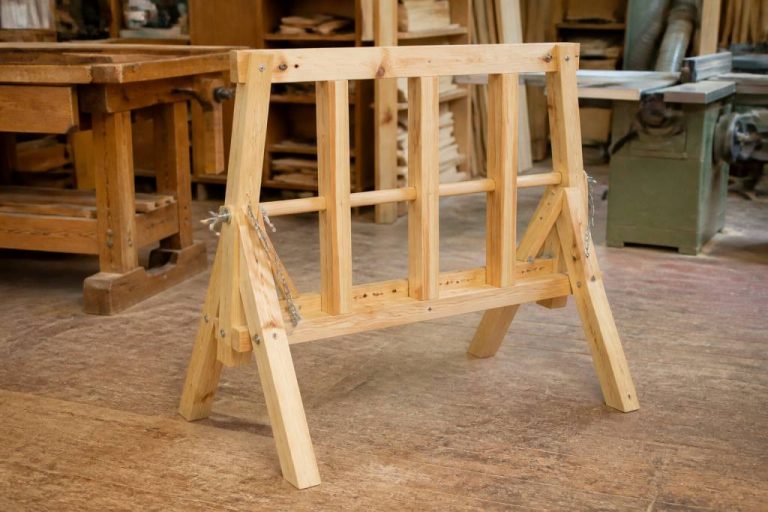 Fabriquer une chèvre de levage en bois : guide pratique et conseils de sécurité