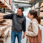 Comment choisir un négoce bois adapté à son projet ?